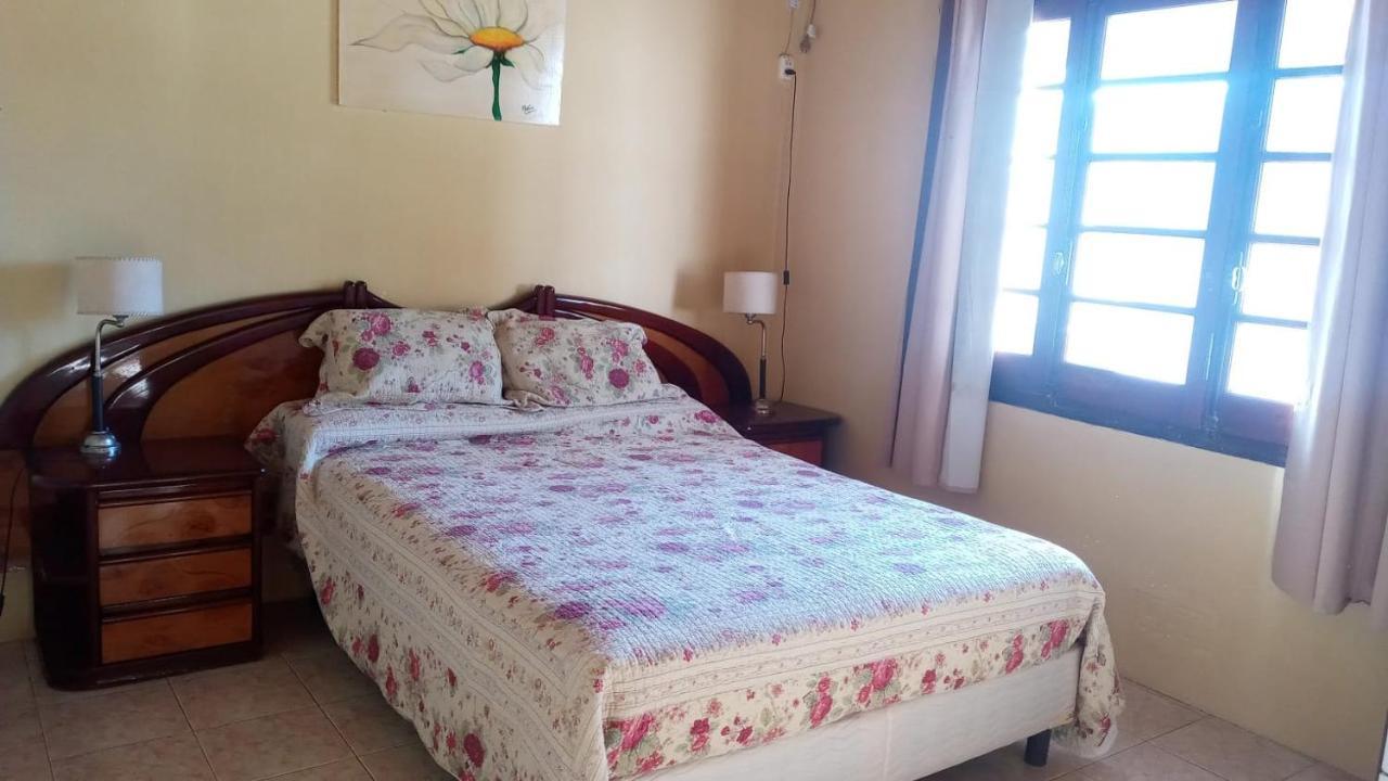 Departamentos Don Salvador Apartment โกลอน ภายนอก รูปภาพ